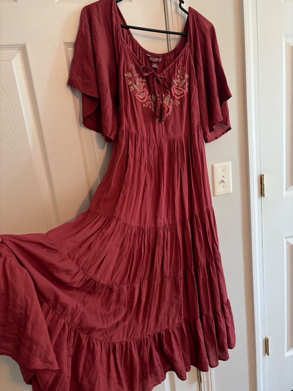 April Cornell red embroidered dress - Picture 9 of 11
